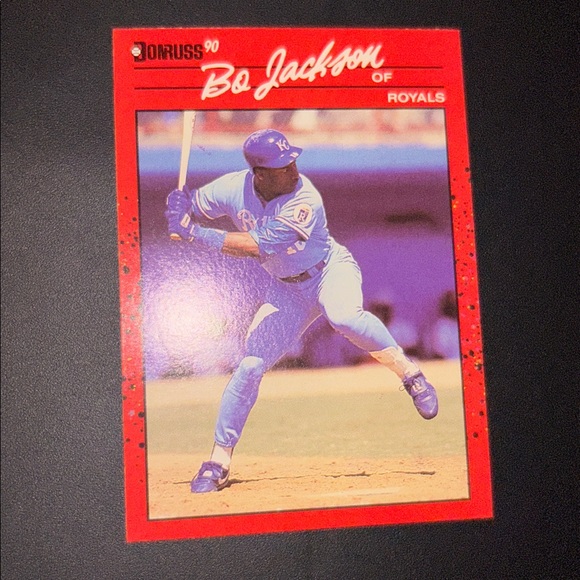 Bo Jackson Donruss 1990 CardNo Dot Uneven Border & Pink Mark on Front Near Bat